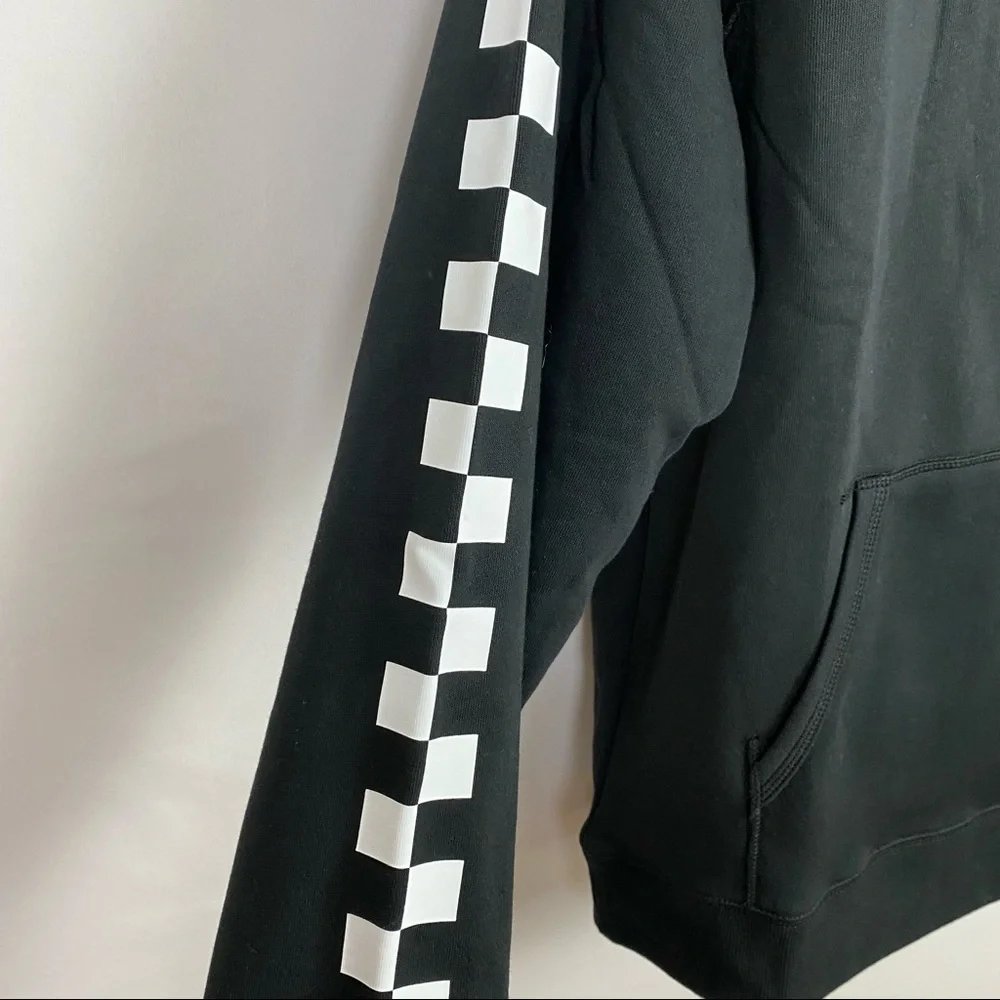 Vans Black Standard Versa Sweatshirt Hoodie With Checker Detail On 1 sleeve Sz M - Picture 2 of 8